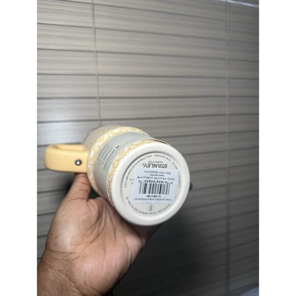 Stanley Oasis Butter Sunflower 20oz Tumbler BNWT with Custom Bow - Picture 5 of 5